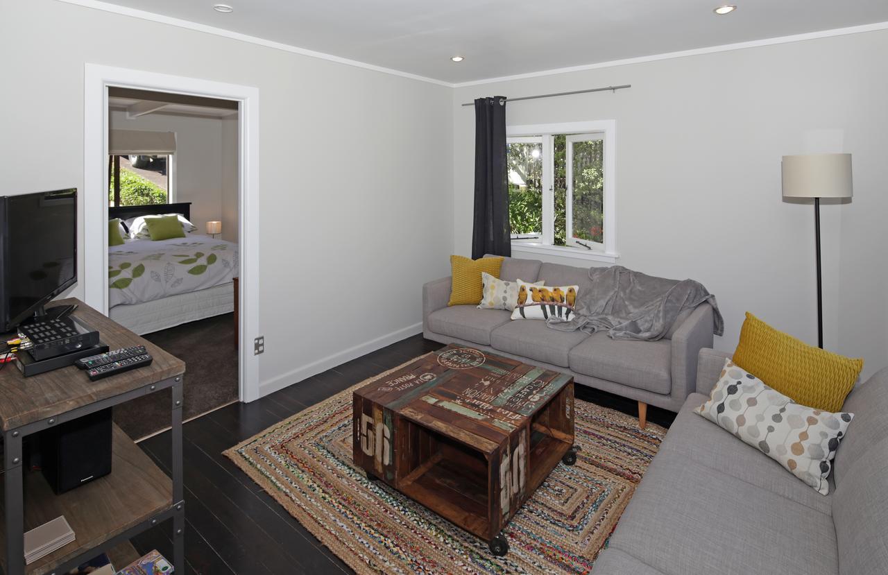 Dove Cottage Oneroa ภายนอก รูปภาพ